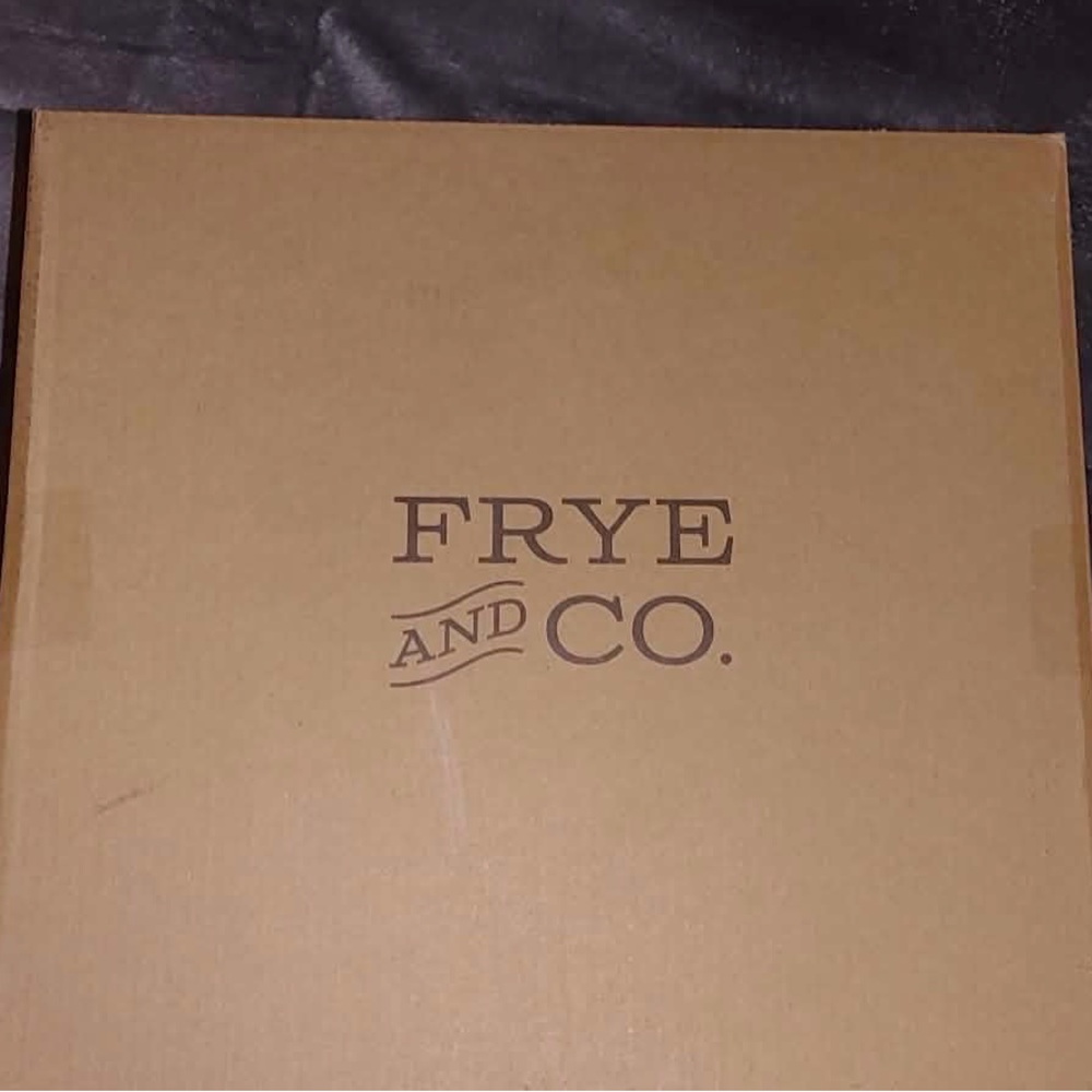 NEW FRYE AND CO. Black Sheldon Boots